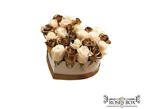 Heart Box 25 Rosas blancas y doradas
