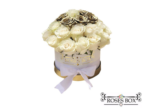 Round Box 35 Rosas Blancas y Doradas