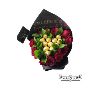 Ramo 12 Rosas Rojas + 12 Bombones